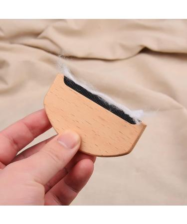 NAUZE Cashmere Comb - Manual Sweater Shaver & Wool Care Tool for Clothes Gloves Scarves & Blankets | International Shipping - Buy Online on GoSupps.com