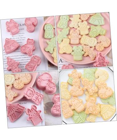 Zerodeko 1 Biscuit Mold Fudge Animal Crackers Pasties Cake Mold Baking Cookie Mold Three-Dimensional Stamp 3D 7.6x5cm Pink - Buy Online on GoSupps.com