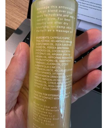 de la heart Golden Body Oil 3.4 fl oz | Nourishing Lightweight Body Moisturizer for Radiant Silky Skin | Fast-Absorbing Natural Oil Blend with Subtle Glow | Hydration & Softness for All Skin Types - Buy Online on GoSupps.com