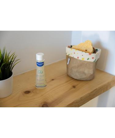 Mustela Shampooing Doux la Pers ose d'Avocat Bio et la Camomille Corps et Cheveux B b s Enfants Toute la Famille - Evite la formation de petits noeuds Ne br le pas (200ml) - Buy Online on GoSupps.com