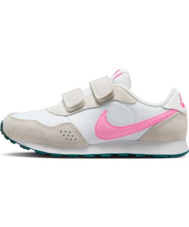 NIKE Boy's Md Valiant Btv Gymnastics Shoe 2 UK White