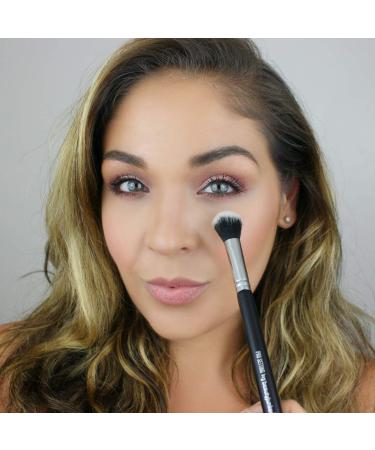 Small Soft Fluffy Under Eye Setting Powder Brush | Vegan Cruelty Free Makeup Brushes for Concealer Buffing Baking Finishing | Compact Mineral Cosmetics - Buy Online on GoSupps.com