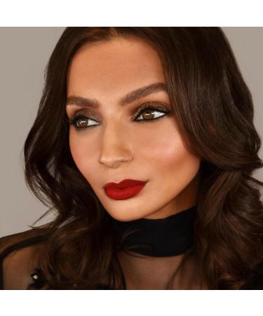 Le Metier De Beaute Colour Core Matte Lipstick - New York | Luxury International Shipping Available - Buy Online on GoSupps.com