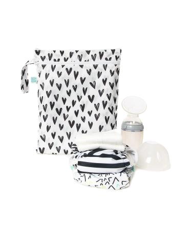 Bumkins Waterproof Wet Bag/Dry Bag  Washable  Reusable for Travel  Beach  Pool  Stroller  Diapers  Dirty Gym Clothes  Wet Swimsuits  Toiletries  12 x 16  Hearts - Buy Online on GoSupps.com