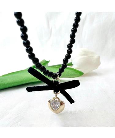 Oralgos Korean Fashion Loop Heart Pendant Pearl Necklace - Gothic Adjustable Collarbone Chain for Women - Aesthetic Jewelry in Resin Alloy - Buy Online on GoSupps.com
