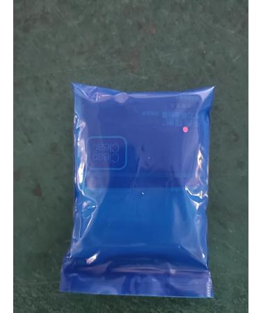Unisign Oil absorbing Sheet Face Oil Blotting Paper 120 Pcs Same Series with Clean & Clear 1 Blue and 1 Pink (2 pack) 55 count (Pack of 2) - Buy Online on GoSupps.com