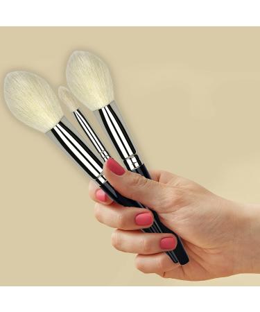 Sian Richards London Clever Contour Makeup Brush - Achieve Flawless Contouring | International Shipping Available - Buy Online on GoSupps.com
