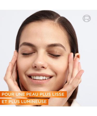 L'Or al Paris Revitalift Clinical Cream-to-Foam Cleanser Tightens Pores Refines & Smoothes Skin Texture Vitamin C & Salicylic Acid All Skin Types 150 ml - Buy Online on GoSupps.com