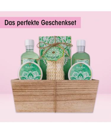 Accentra - Kit de douche pour femmes Coffret cadeau ALOE VERA dans un panier en bois - Kit de soins 6 pi ces avec gel douche bain moussant sels de bain lotion pour le corps etc. - Buy Online on GoSupps.com