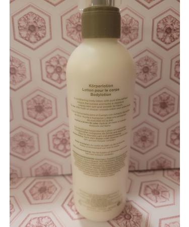 Buy Jafra Royal Olive Set | Premium Skincare for All Skin Types - International Shipping Available - Buy Online on GoSupps.com