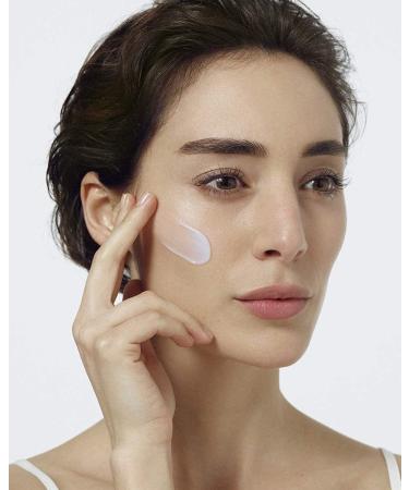 L'Or al Paris Revitalift Filler Nachtpflege - Anti-Aging Gesichtscreme mit Hyalurons ure 2 x 50 ml - Anti-Falten & Volumen Pflege - Buy Online on GoSupps.com