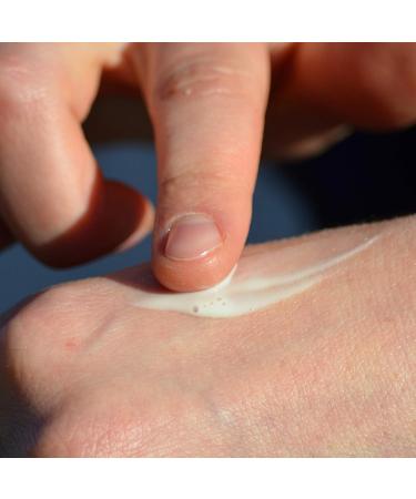 Cosmoz - Day and Night Face Cream with Organic Manuka Honey - Natural Moisturizing Treatment for the Prevention and Reduction of Acne - Evens Out the Complexion Fights Wrinkles Dark Circles Bags - 50 ml - Buy Online on GoSupps.com