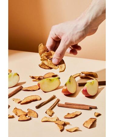 KoRo - Cinnamon apple chips 500g - Crunchy fruity snack - Fruity and sweet taste - Gentle drying - Buy Online on GoSupps.com