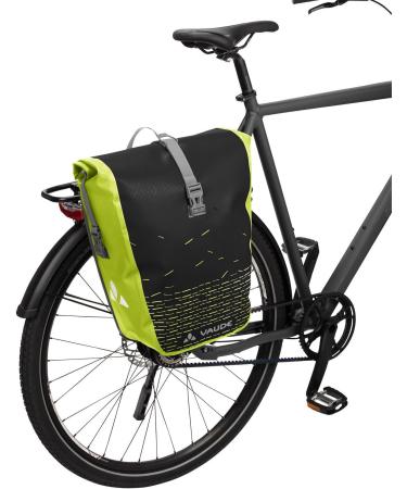 VAUDE Unisex Aqua Back Print Single Rear Pannier Black/Green | Durable Waterproof Bike Bag for International Shipping - Buy Online on GoSupps.com