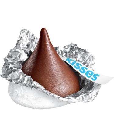 HERSHEY'S Festive Moments Chocolate Gift Box Includes Hershey's Kisses Hershey's Nuggets & Reese's Miniatures Holiday Chocolates 297g - Buy Online on GoSupps.com