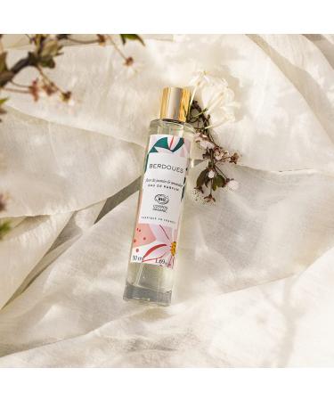 Fleur de Organic Eau Toilette | & Floral Scent Made in France Spray Fragrance for Women 100% Natural Origin Vegan and with Formula| Luxury Perfume Premium Quality Ingredients 1.7 fl.oz. Fleur de Jasmin & Amandier 1.7 Fl Oz (Pack of 1) - Buy Online on GoSupps.com