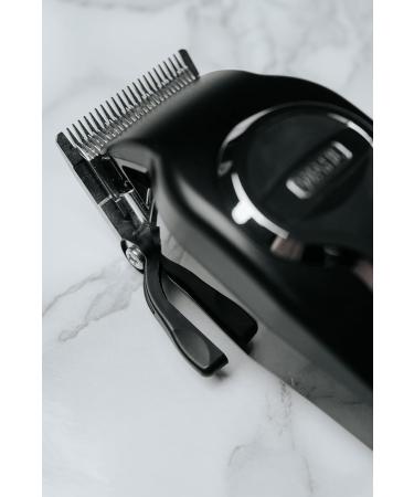 WAHL Elite Pro Cordless Noir Argent 11 Lithium-Ion (Li-Ion) - Buy Online on GoSupps.com