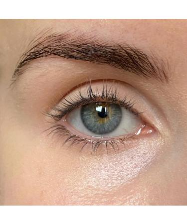 Makeup Revolution Renaissance Flick Liquid Eyeliner - Vegan & Cruelty Free, 27g - Buy Online on GoSupps.com