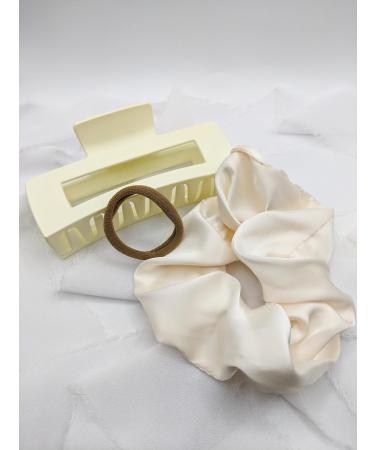 3-Pack Minimal Girl Hair Pack - Buy Online on GoSupps.com