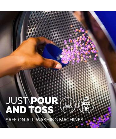 Shop Downy Ultimate Fusions In-Wash Scent Booster Beads - Whimsical Wonder (24 oz) | International Shipping Available - Buy Online on GoSupps.com
