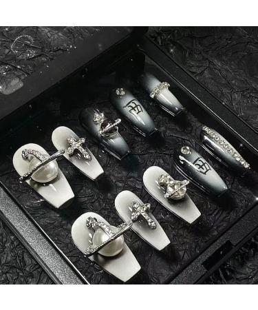Temperament manicure pure hand-worn nail punk love explosions.(S)