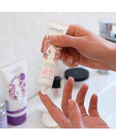 OMUM - My Pregnancy Essentials Gift Box 3 organic treatments: 1 Stretch Mark Oil + 1 Face Cream + 1 Intimate Gel + 1 Free Mom's Guide - Natural France Vegan Compatible with pregnancy and breastfeeding - Buy Online on GoSupps.com