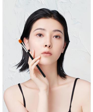 Extra Flat Round Eyebrow Concealer Brush | E32 Flat Makeup & Brow Brush for Flawless Application - Buy Online on GoSupps.com
