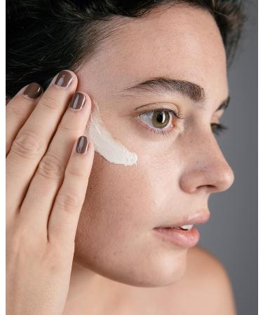 Geri G Glow Moisturizer with Pearl - Liquid Highlighter & Makeup Mixer | Clean Beauty & Cruelty Free - Buy Online on GoSupps.com