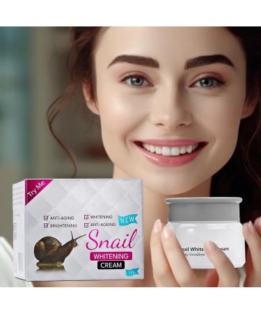  Generisch Face Cream - 50g - Moisturizing and Firming Care - Rejuvenating Skin Care - For Mature Dry Sensitive and Oily Skin - Use morning and night as makeup - Buy Online on GoSupps.com