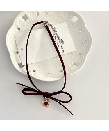 Oralgos Elegant Heart Necklace | Vintage Collarbone Chain & Choker | Fashion Jewelry in PU Alloy - International Shipping - Buy Online on GoSupps.com