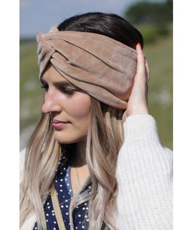 styleBREAKER Women's Velvet Twist Knot Headband - Warm Hair Accessory in Black | Perfect for Fashion & Comfort - Buy Online on GoSupps.com