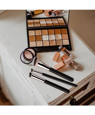3Pcs Foundation Concealer Brush Slanted Foundation Brush for Liquid Makeup Angled Cream Foundation and Under Eye Concealer Brush Set for Blending Cream Powder Buffing Stippling (3 Sizes) - Buy Online on GoSupps.com