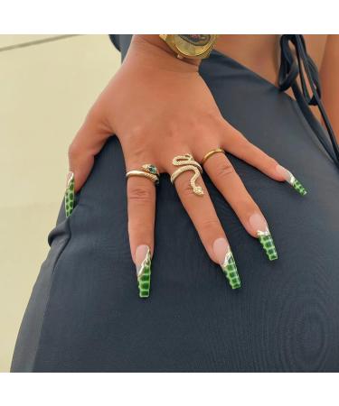 MENILITHS 24Pcs/Set Retro Green Crocodile Pattern Design Fake Nails Full Cover Long False Nail Tips Press on Nails for Women and Girls