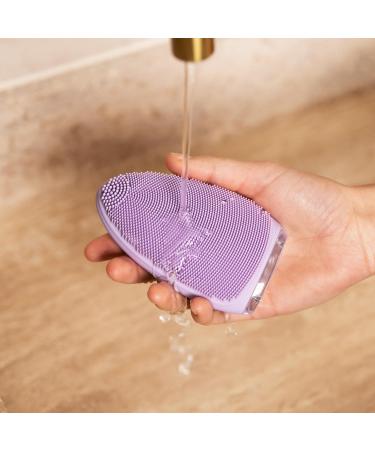 Buy Silkn Bright Facial Cleaning Brush - Silicone Waterproof Rechargeable Gentle Peeling & Massage Hygienic Deep Cleaning in Violet - International Shipping Available - Buy Online on GoSupps.com