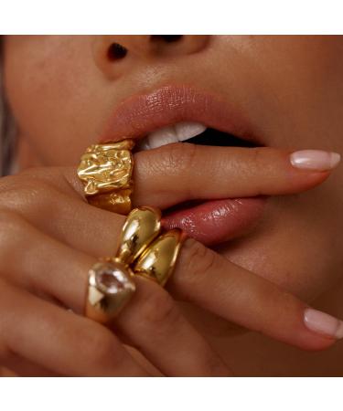 Lux Unfiltered N 11 Smoothing Lip Tint in Paloma - The Perfect Nude | Non-Toxic Cruelty-Free Vegan Lipstick - Lightweight & Hydrating - Buy Online on GoSupps.com