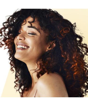 FAT MUK Volumizing Hair Powder | Weightless Root Lifting Style for All Hair Types | Adds Volume & Texture | 20g - International Shipping Available - Buy Online on GoSupps.com
