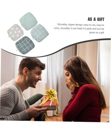 Adocarn Reusable Menstruation Pads Wallet - 4 Eco-Friendly Cotton Holders for Outdoor Trips - Delightful Green & Mint Care - Buy Online on GoSupps.com