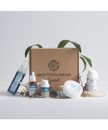 Best Hyaluron Retinol Eye Cream for Wrinkles & Dark Circles - Natural Organic Anti-Aging Formula | 15ml Mediterranean Spirit - Buy Online on GoSupps.com