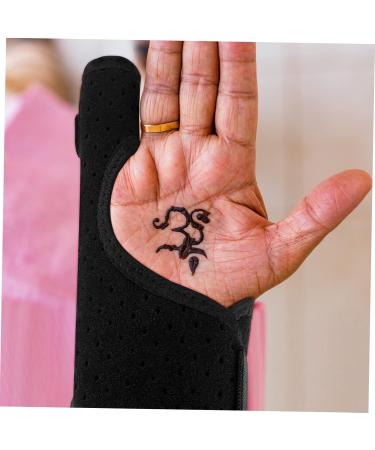 Buy MAGICLULU Little Splint for Broken Fingers & Injuries | Breathable Thumb & Wrist Brace | Comfortable Nylon Design for Fast Recovery - Buy Online on GoSupps.com