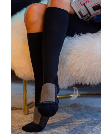 Buy Relaxsan Essential+ 922 Medical K2 Knee Socks Gradual Compression 23-32 mmHg Cashmere Cotton & Silver XL Black | International Shipping Available - Buy Online on GoSupps.com