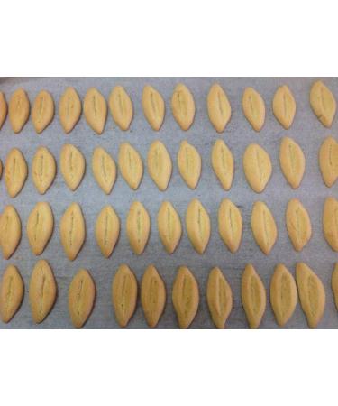 1 KG OF NAVETTES PROVENCAALE A LA FLEUR D'ORANGER. Artisanal fabrication - Buy Online on GoSupps.com