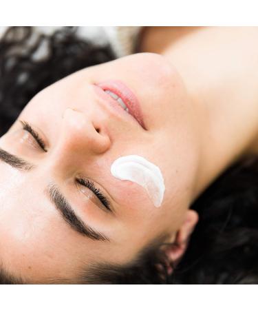 Oil Control Face Moisturizer with Hyaluronic Acid - Natural Anti Aging for Men & Women | Best for Oily/Acne Prone Skin - Buy Online on GoSupps.com