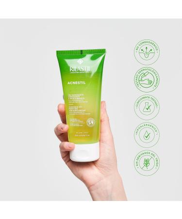 Rilastil Acnestil Anti-Spot and Moisturizing Cleansing Gel cleanses without drying with panthenol ceramides and hyaluronic acid for combination or oily acne-prone skin - 100 ml - Buy Online on GoSupps.com