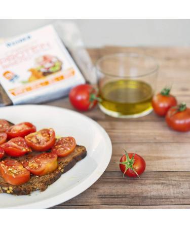 Weider Protein bread with carrots. Protein bread containing 11 g of protein and 5% carrots per slice. With fiber and low in s - Buy Online on GoSupps.com