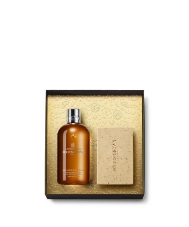 Molton Brown Re-charge Black Pepper Body Care Gift Set