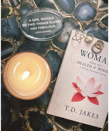 YRZ Candles - Jasmine Ylang Tonka & Sandalwood Scented Candle | Hand Poured in Los Angeles | Long Lasting (45H) | 7 Oz | Shop Internationally - Buy Online on GoSupps.com