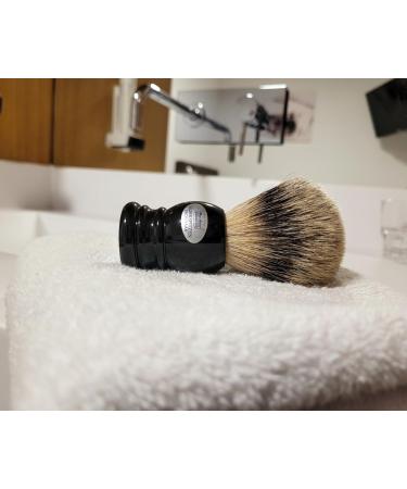 Buy Hans Baier Exclusive XXL Shaving Brush Genuine Silvertip Badger Hair Black Handle Size 5 - International Shipping - Buy Online on GoSupps.com
