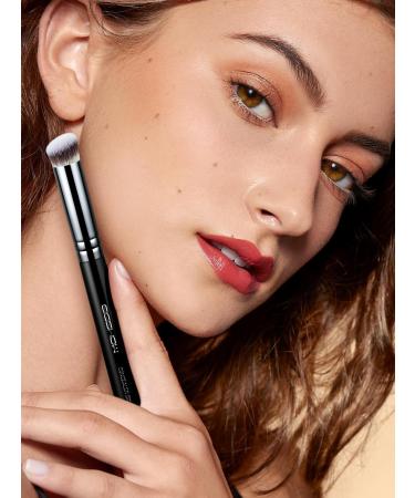 EIGSHOW Kabuki Concealer Brush - Vegan Soft Synthetic Bristles for Perfect Concealing Blending & Buffing | Medium E872 - Buy Online on GoSupps.com
