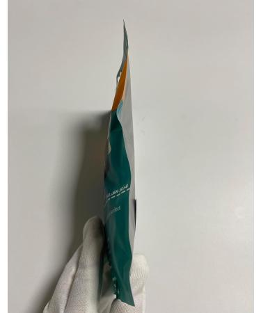 Adjustable Men's Shirt Holders - Elastic Braces with Non-Slip Clamps | Flexible Shirt Bracket - Black (1 Pair) - Buy Online on GoSupps.com