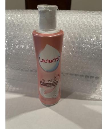 Buy Lactacyd PRO Sensitive Feminine Wash 250ml - Gentle Care for Sensitive Skin - International Shipping - Buy Online on GoSupps.com